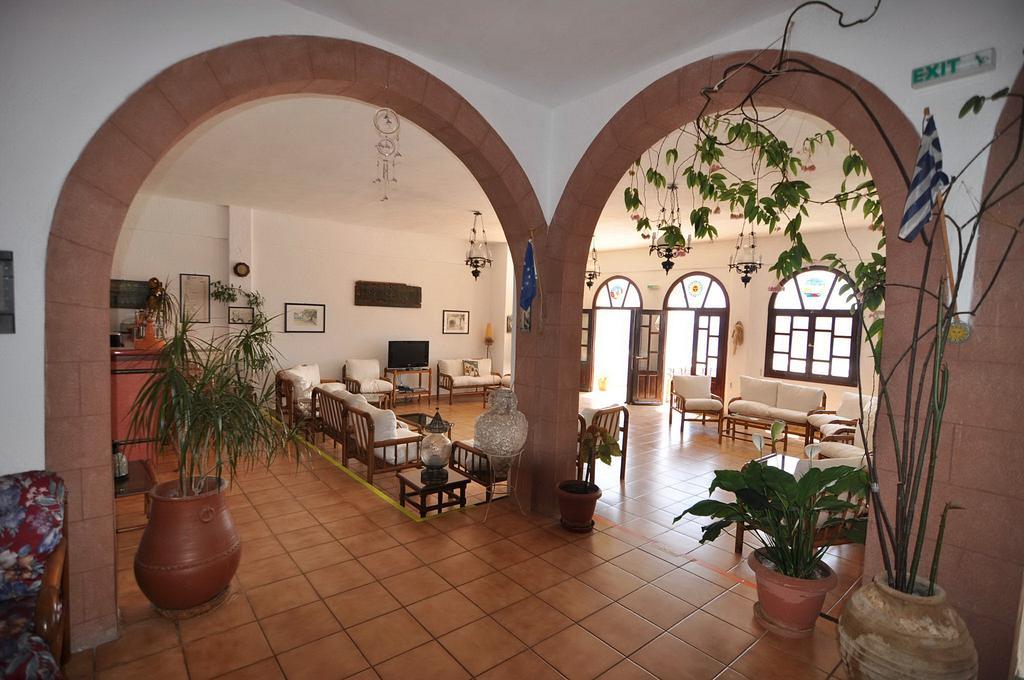 Golden Sun Hotel Grikos Bay  Buitenkant foto